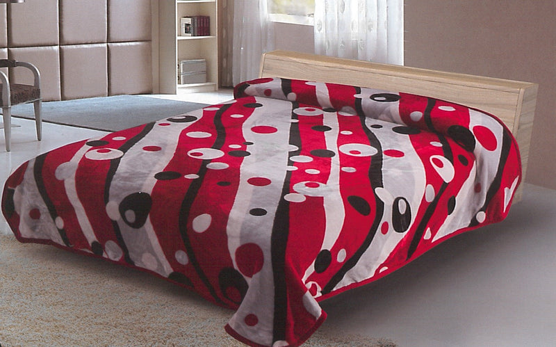 Geometric Shapes Printed Blanket